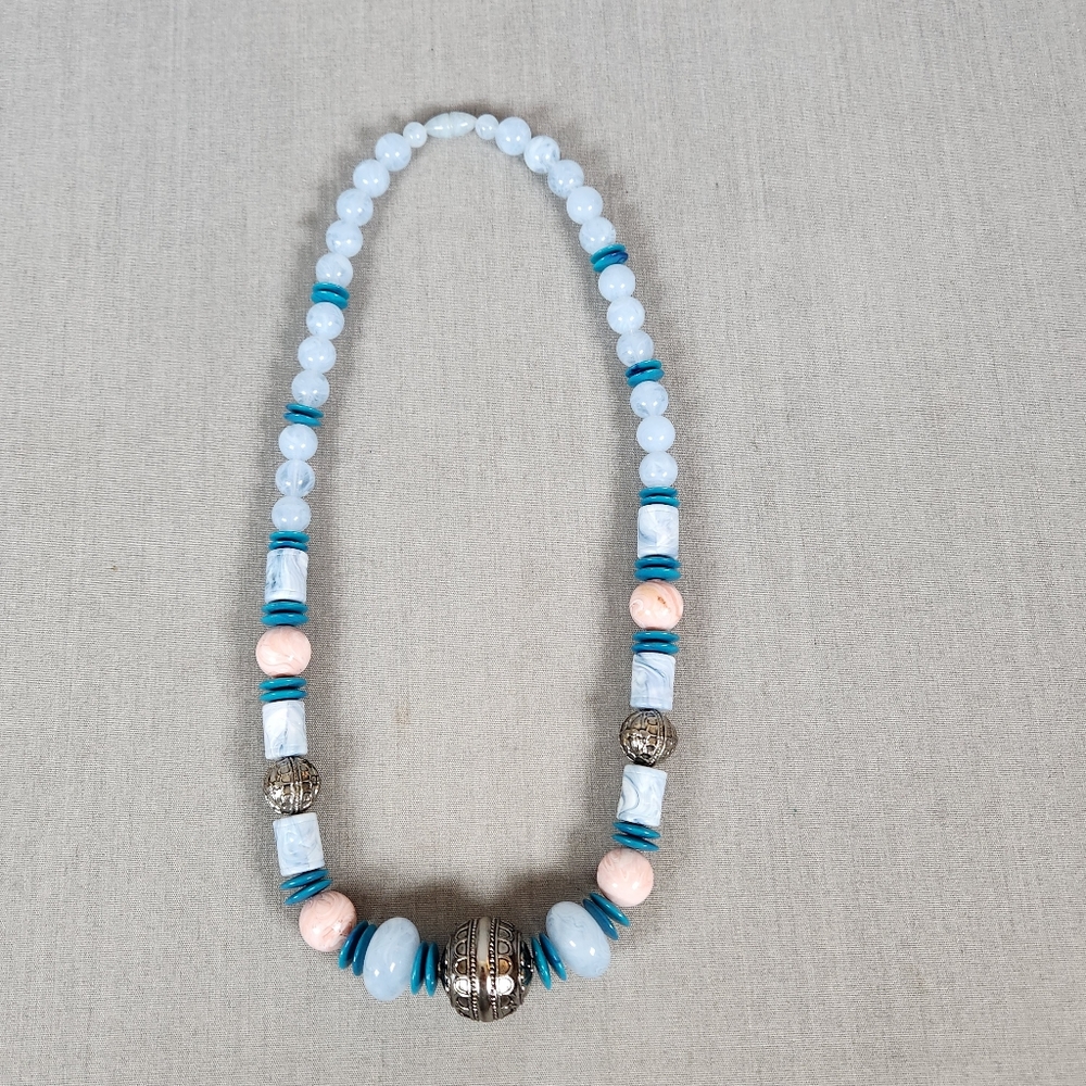 Vintage Beaded Necklace Marbled Lucite Pink Blue with Silver Accents 1960s Clasp